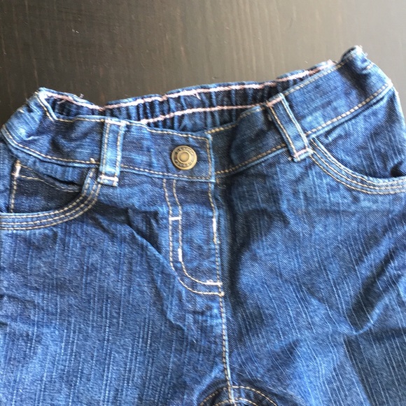 3/$25 George Dark Wash Jeans with Heart Pockets - Picture 2 of 7